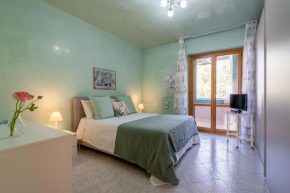 Sea Shell Airy & Roomy Apartment